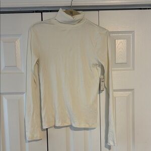 Nordstrom Rack Ivory Long Sleeve Turtleneck
